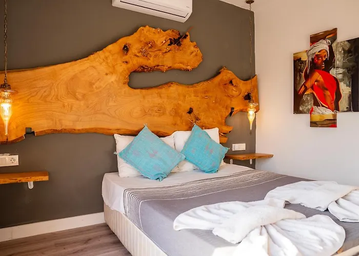 Jasmine Kaya Koey Fethiye