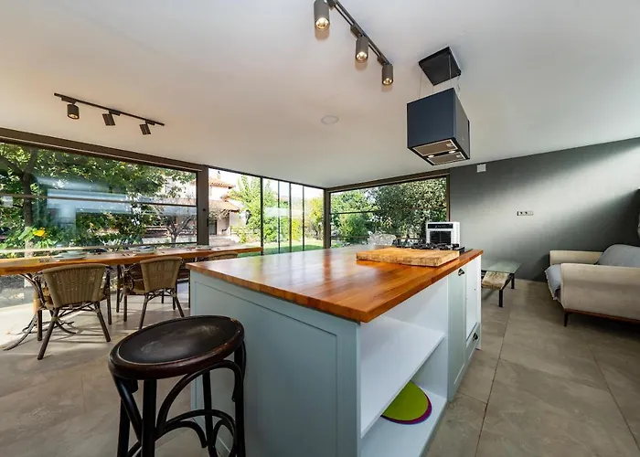 Vila Jasmine Kaya Koey